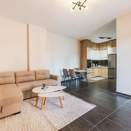 Galleria Roma Lägenhetshotell Tirana