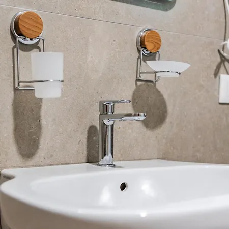 Galleria Roma * 地拉那