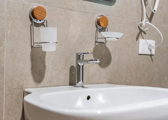 Galleria Roma * Tirana